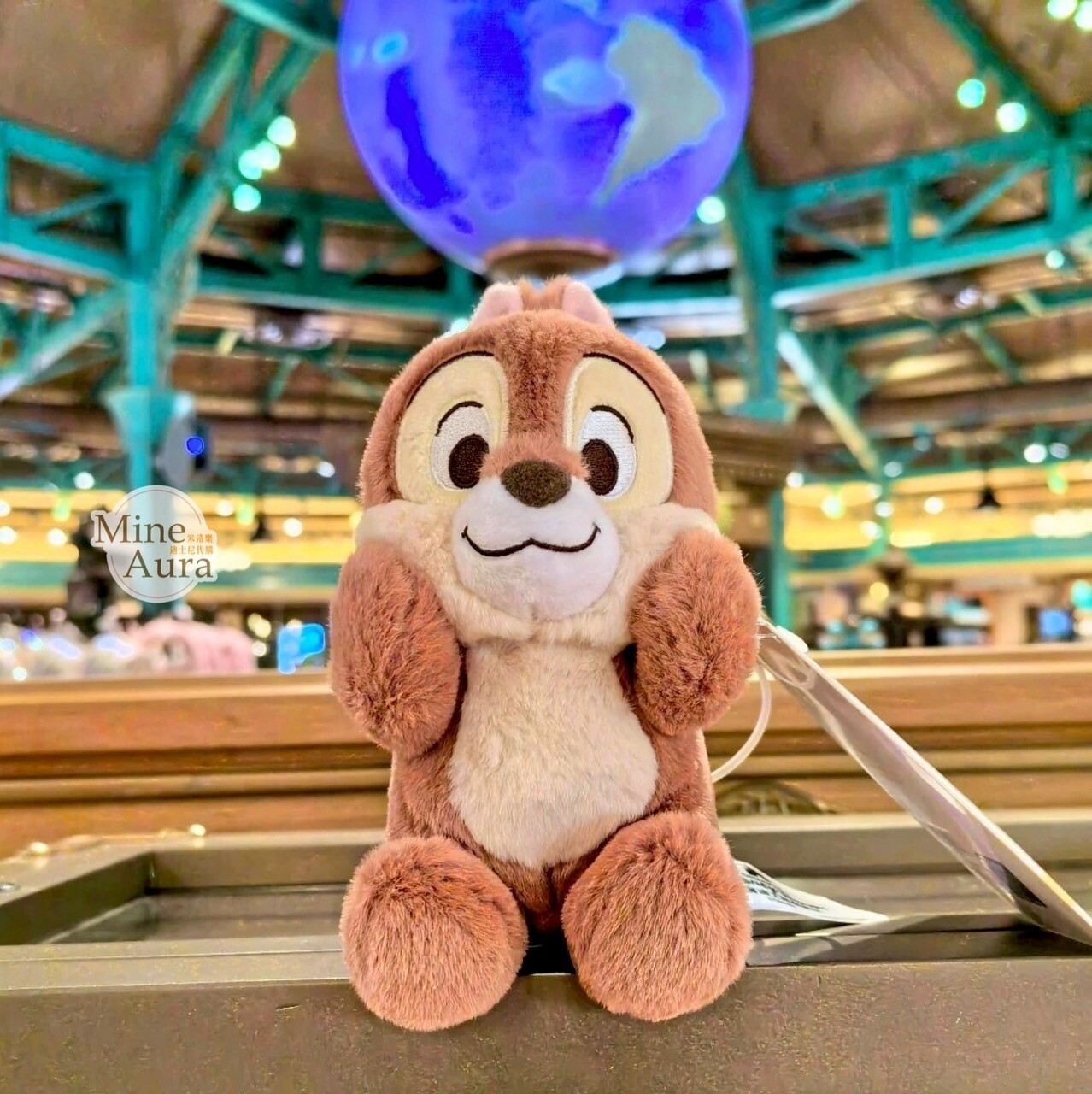 迷你寶寶系列 黑鼻 奇奇 Chip 磁鐵 坐肩 絨毛 娃娃 公仔 奇奇蒂蒂 Chip 'n Dale -上海迪士尼樂園