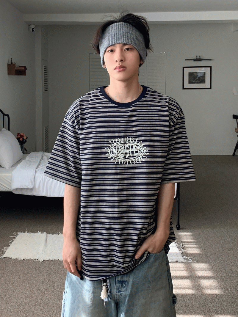 擊敗印染橫條紋短袖T恤