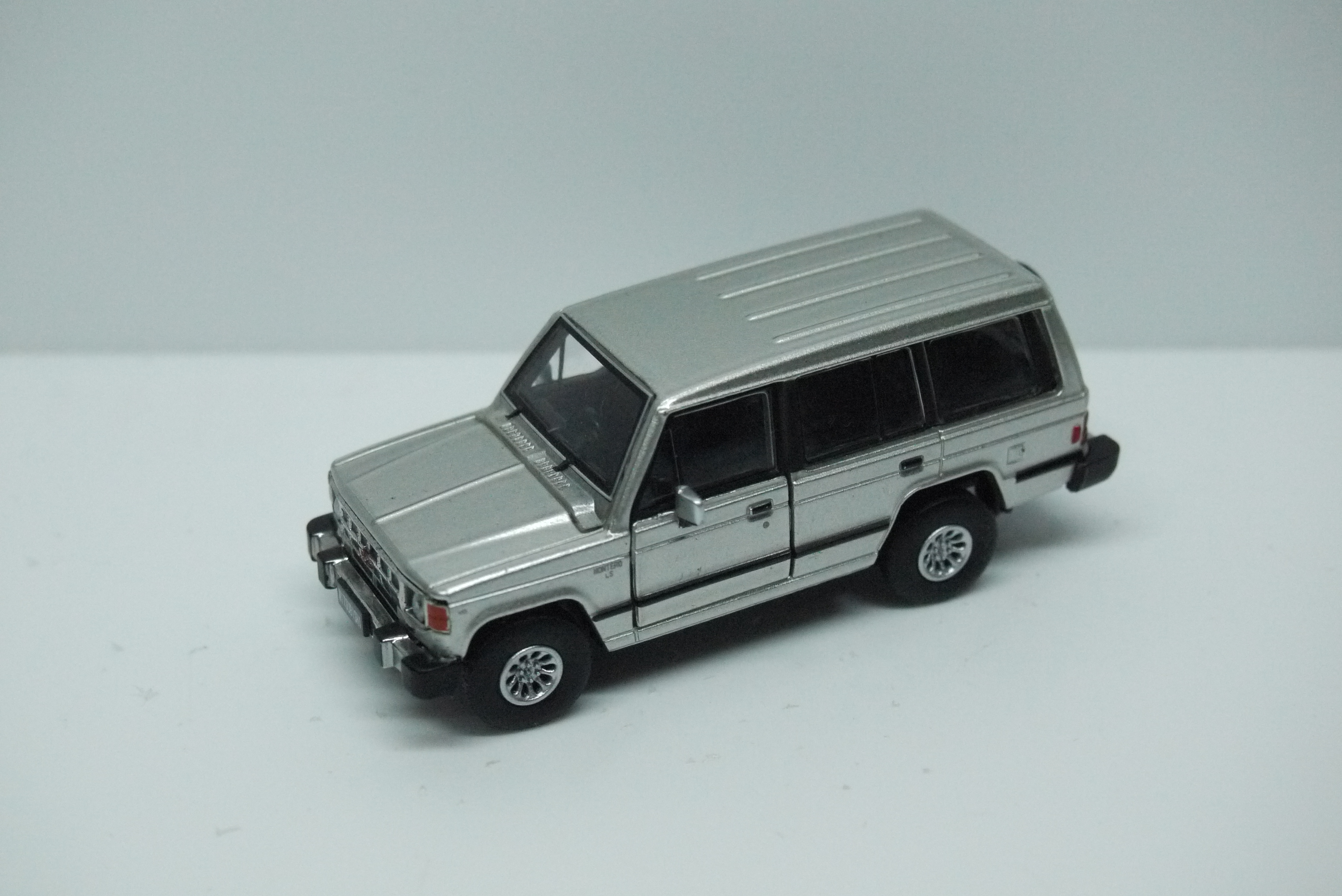 BM Creations Mitsubishi Pajero MK1 Silver RHD
