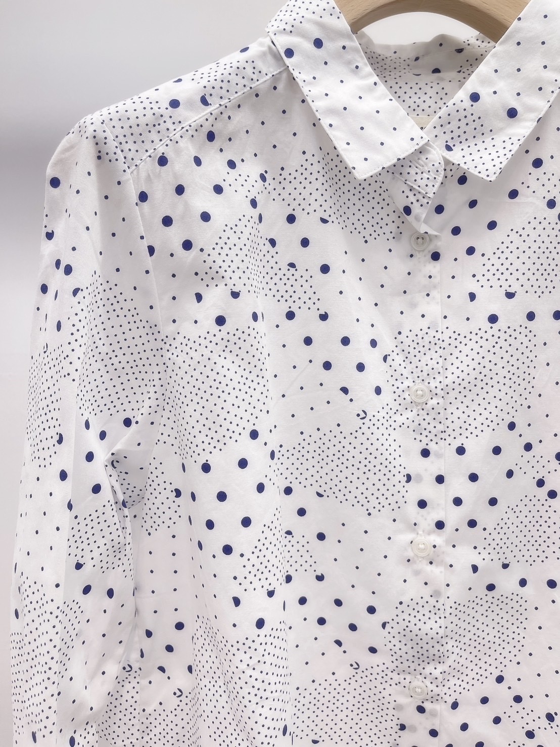 大小點點襯衫