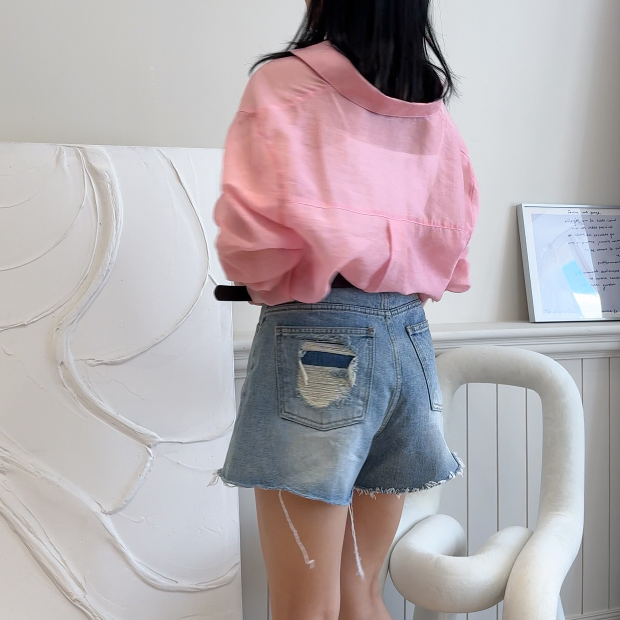 衣櫃一定要有的下擺抽鬚牛仔短褲(最後一件S)