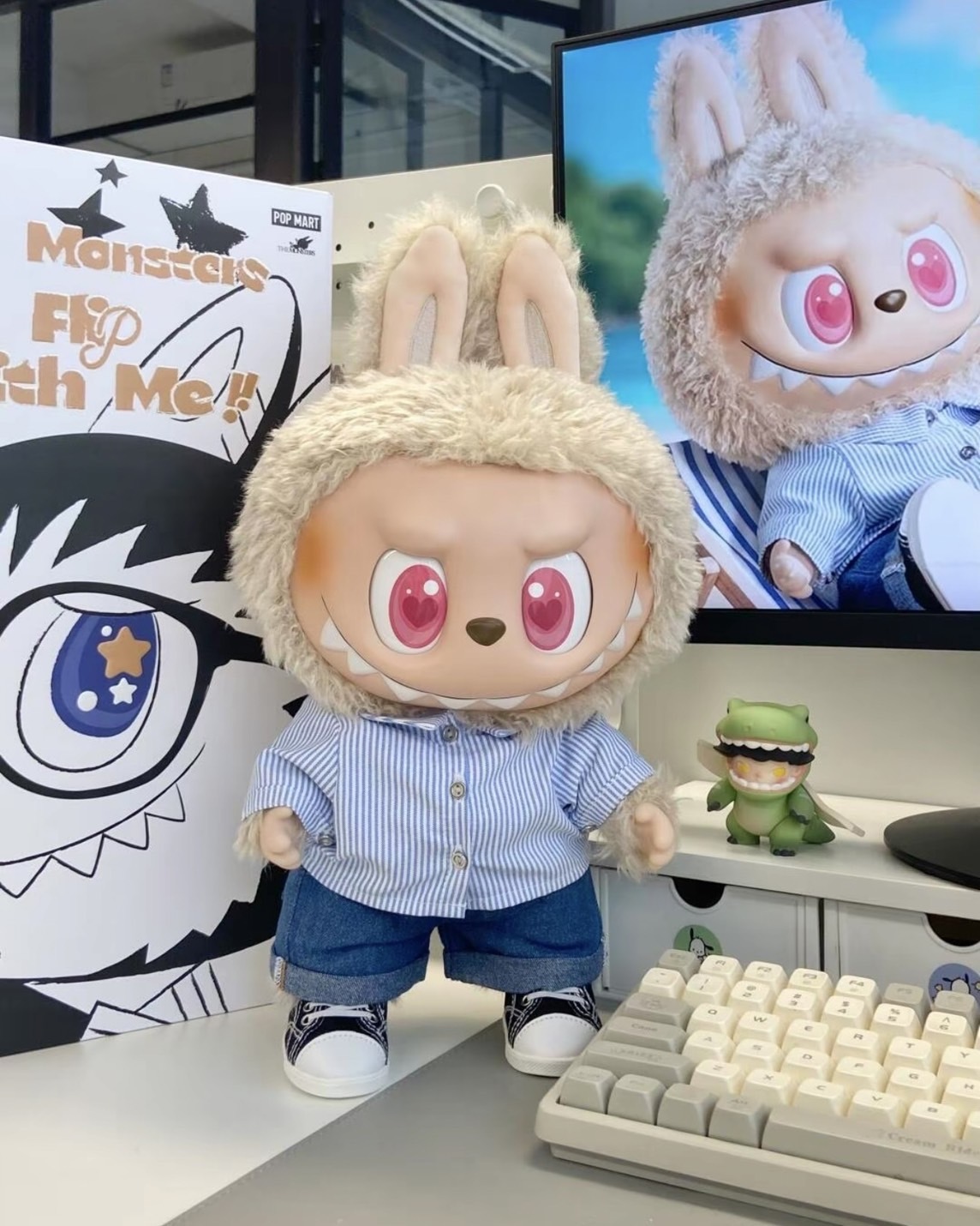 "代購" LABUBU The Monsters Flip with Me "夏日限定"