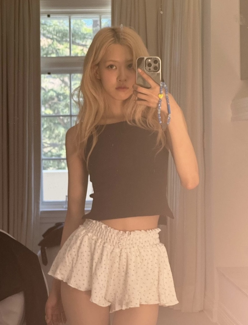 GLOWNY PROVINCE EYELET SHORTS