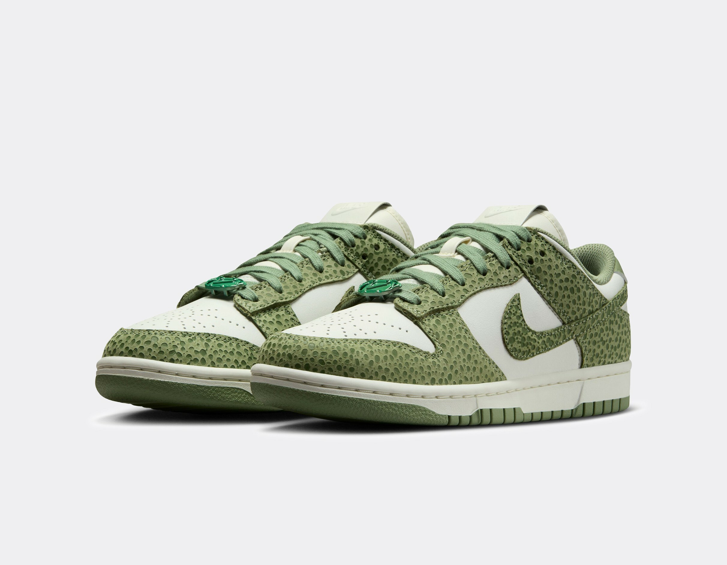 iSNEAKERS｜Nike Dunk Low Safari "Oil Green" 牛油果綠 FV6516-300