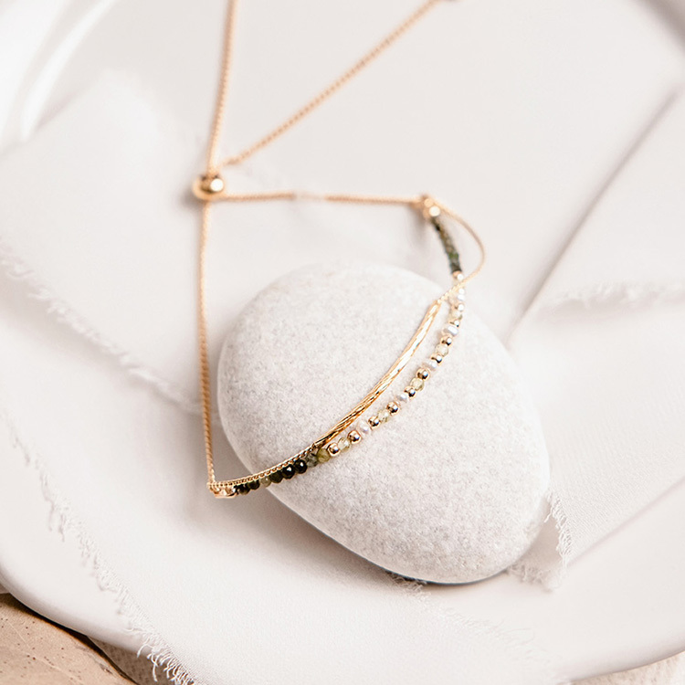 八月誕生石 • 貝殼花 • 唯一的愛 – 橄欖綠碧璽 – 手鍊