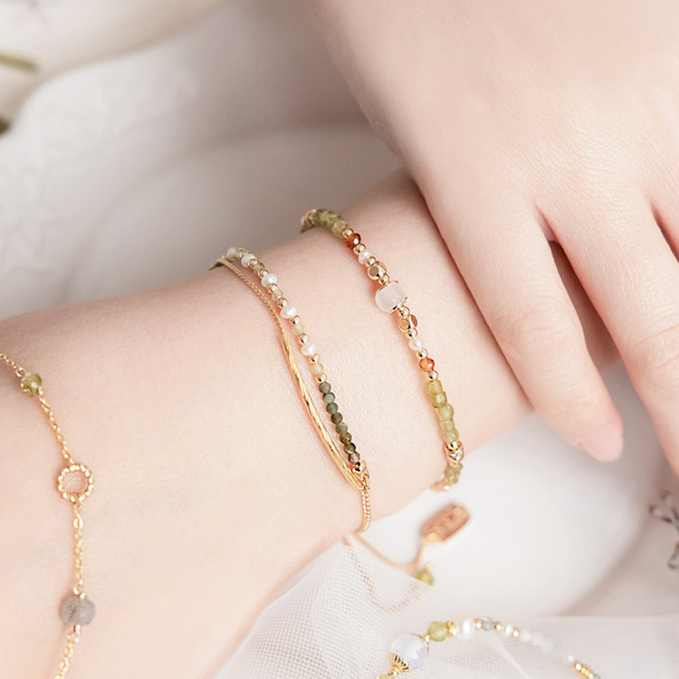 八月誕生石 • 貝殼花 • 唯一的愛 – 橄欖綠碧璽 – 手鍊