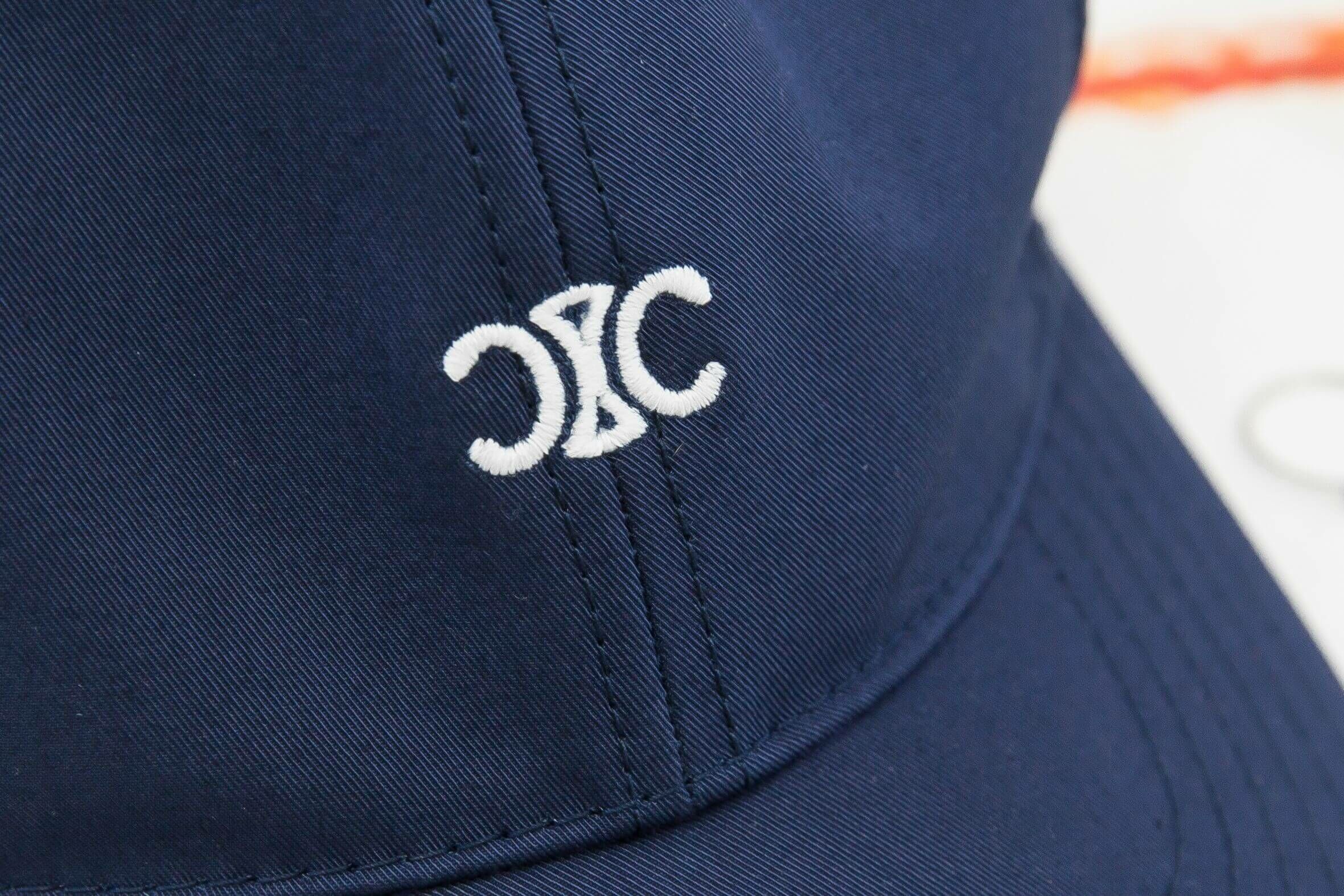 Celine Baseball Cap In Cotton Gabardine 海軍藍刺繡白色小凱旋門棉質棒球帽