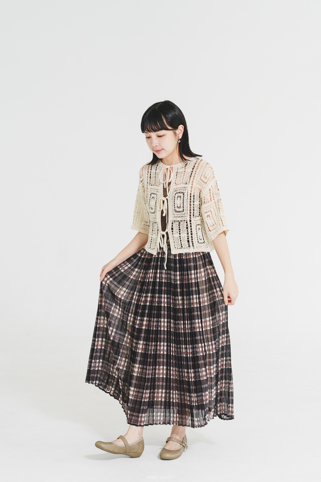 夏の捕夢網！2way圖騰鏤空上衣(三色-米白)