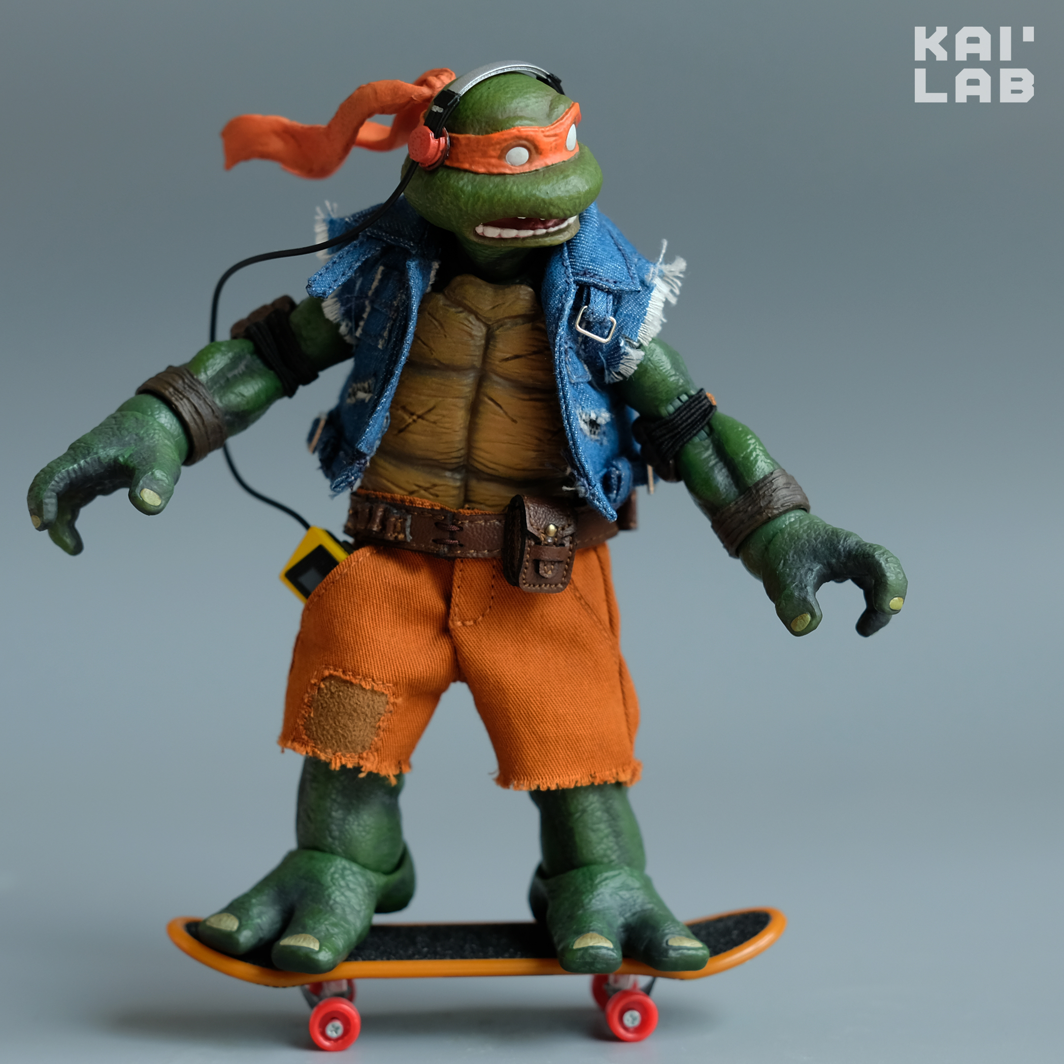 KAI LAB 1/12  TMNT- Street skateboarding clothing (Mezco Fit)