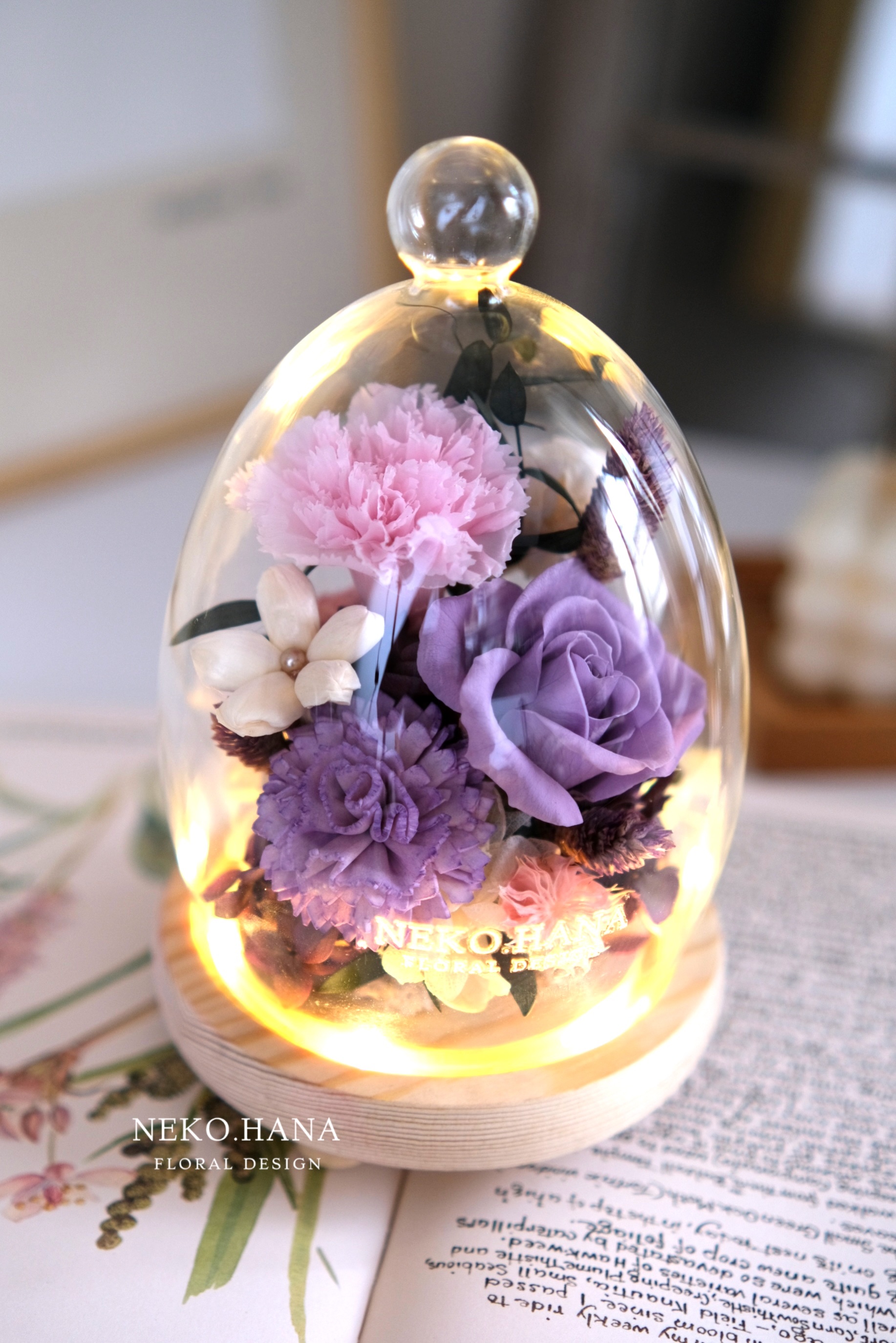 粉紫色康乃馨永生花盅