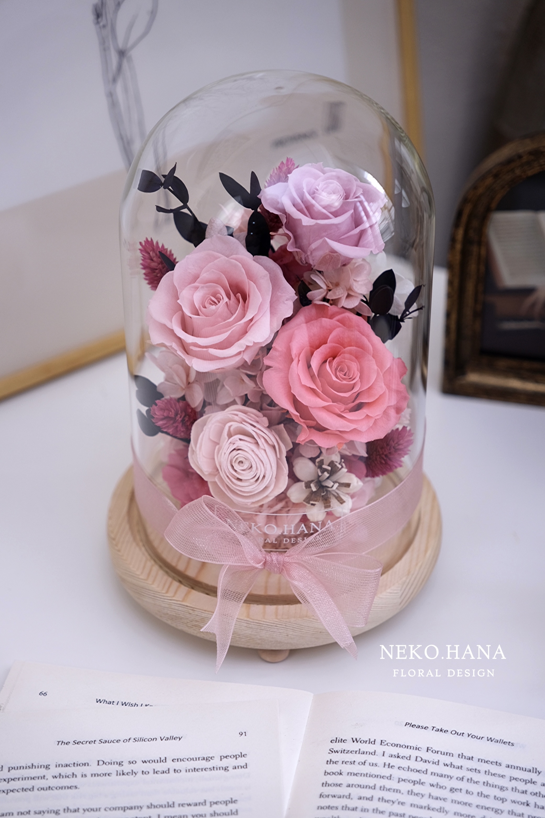 粉玫瑰永生花盅夜燈