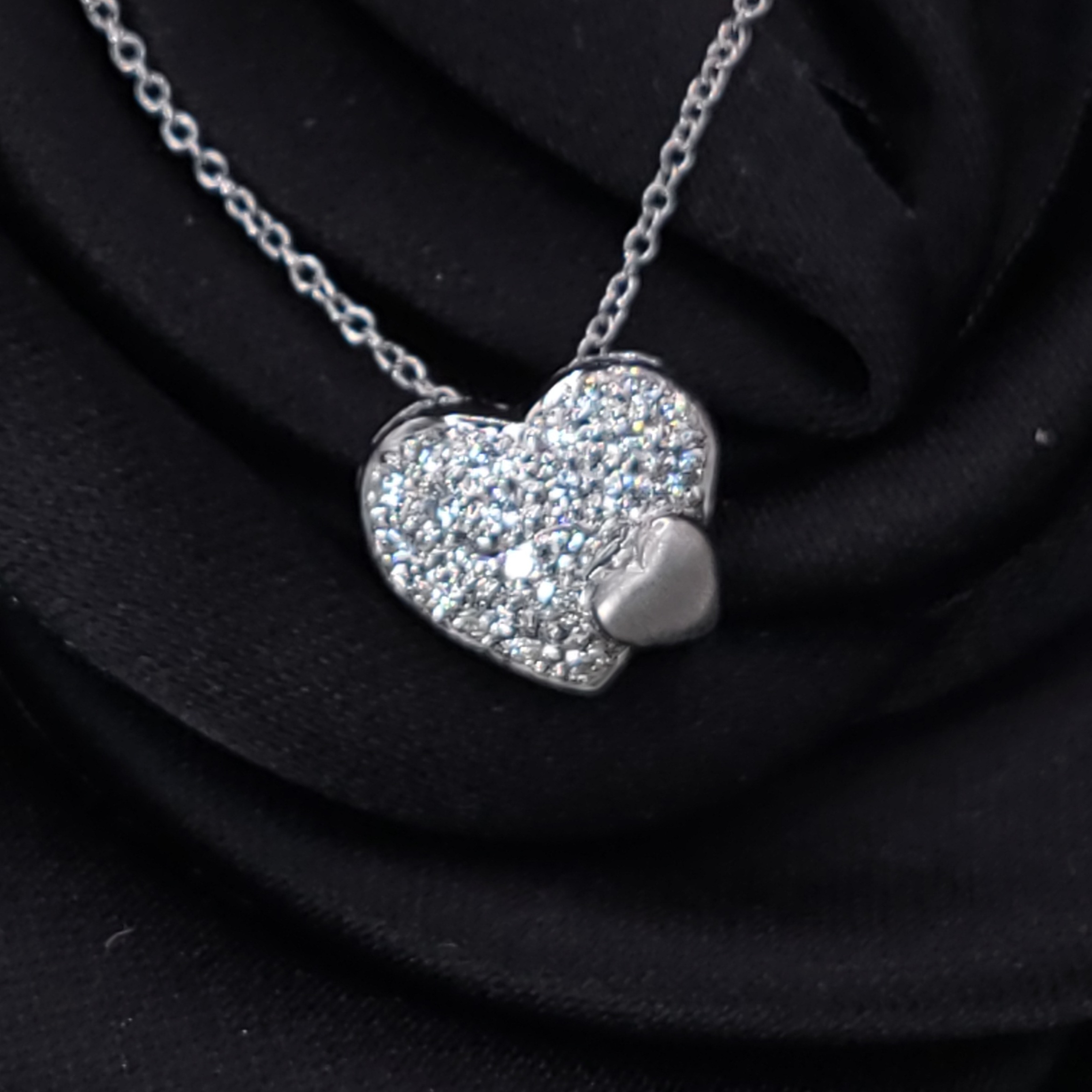 18K White Gold 0.22ct Diamond Pendant