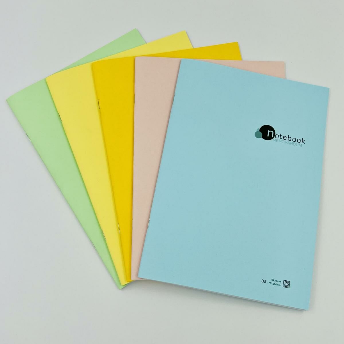 #8012C B5 多色書寫筆記簿(64版) - 1本 ※封面顏色隨機發貨※