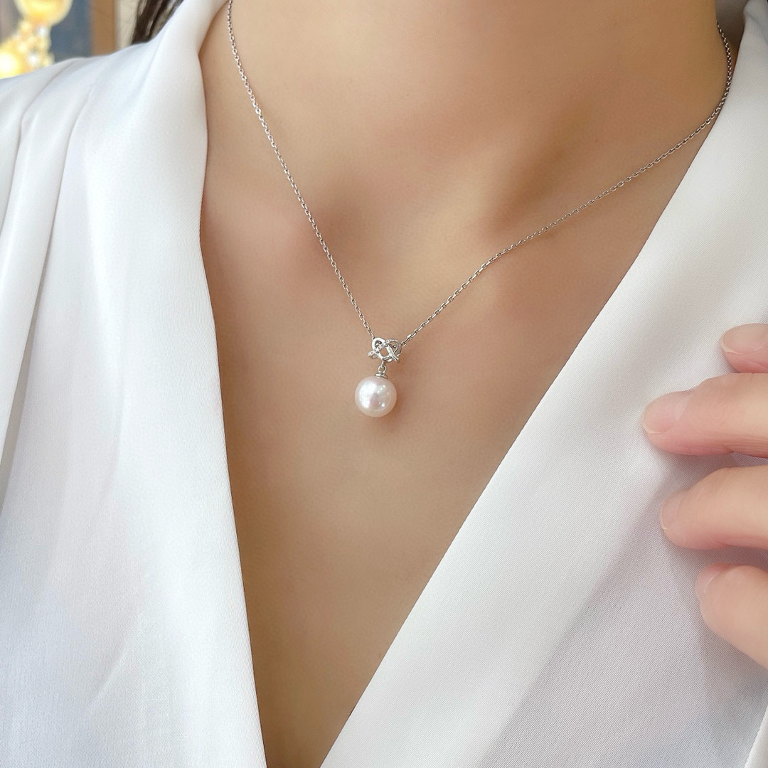 18K白金天然鑽石珍珠絲帶頸鏈