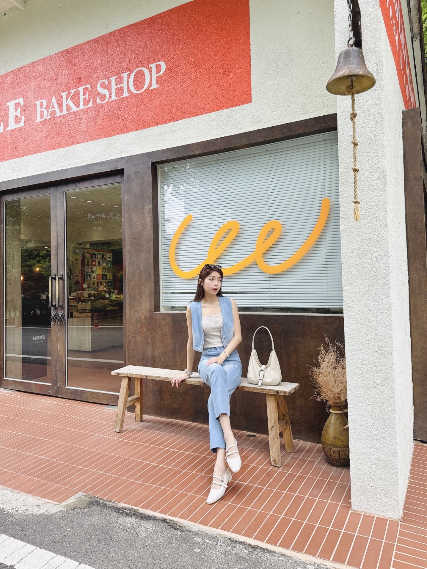 最貴棟設計師霧感真皮釦環腋下包(2色)