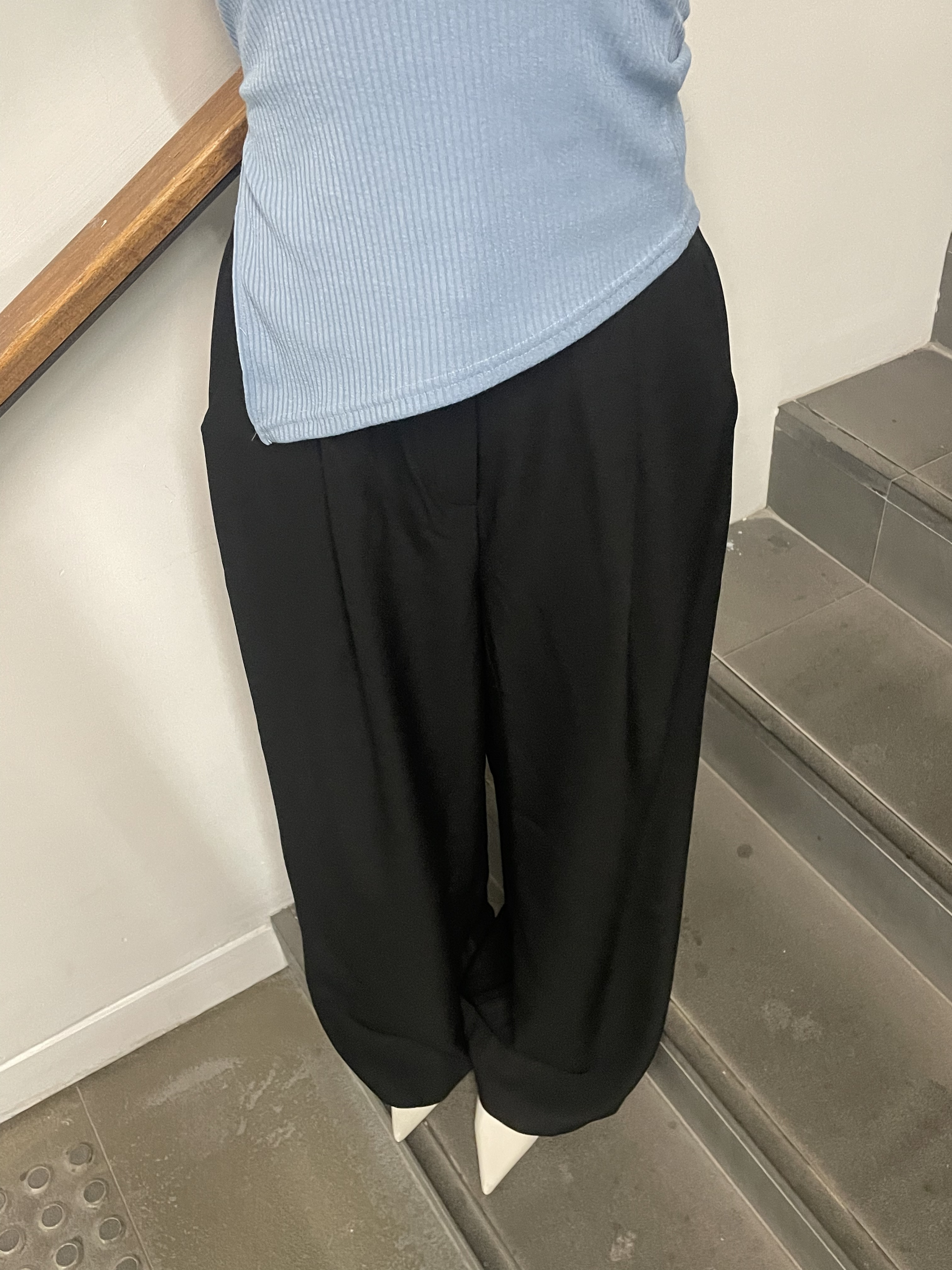 (現貨黑色M) 氣質闊身直腳西褲 P7201(黑色)