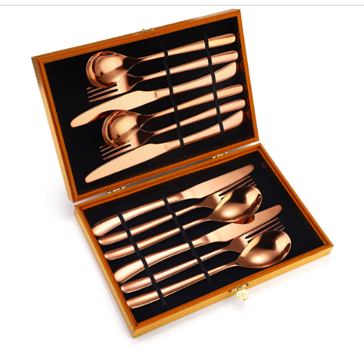 New fashion gift box tableware (12-piece rose set)
