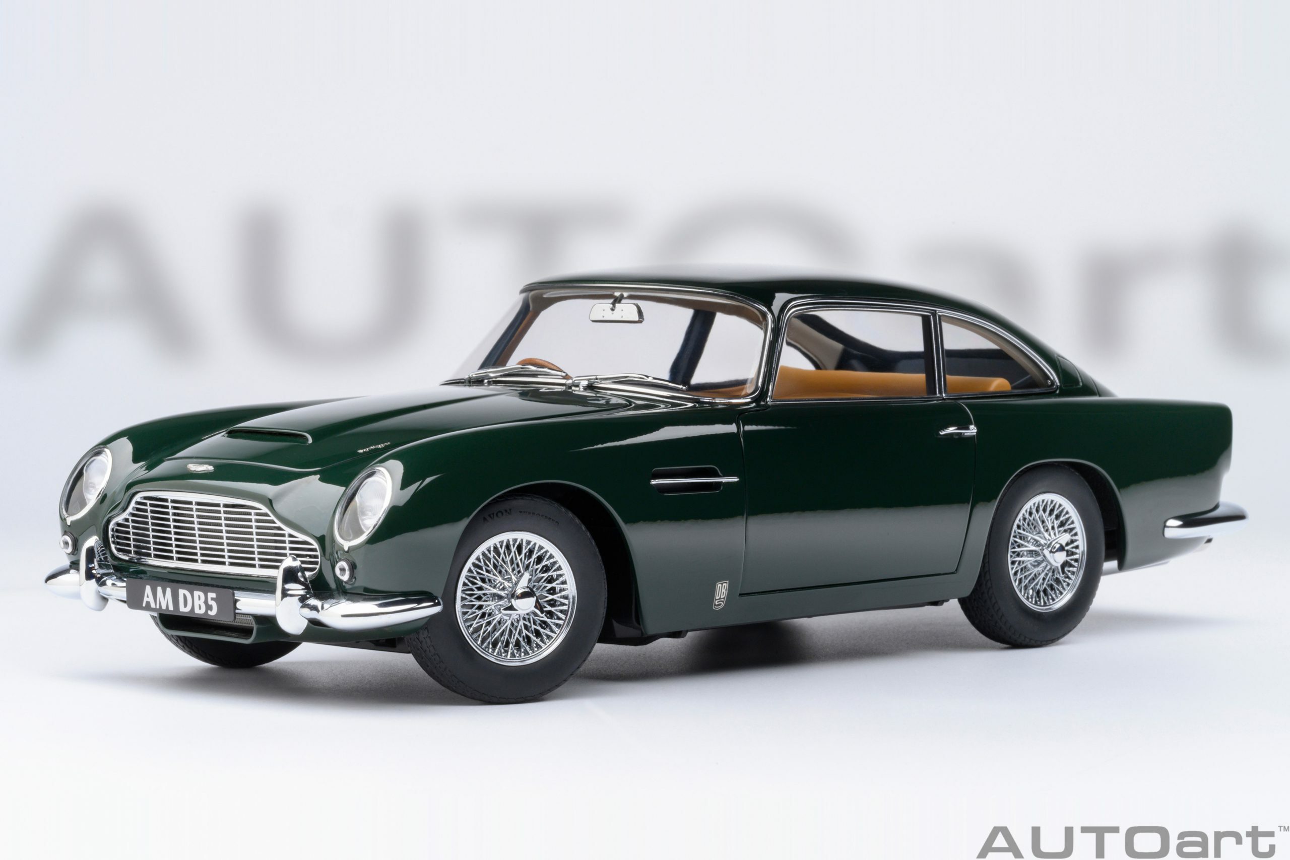 預訂 (訂金$300) (預訂價$1584) :1/18 AUTOART Aston Martin DB5 (British Racing Green) (70286)