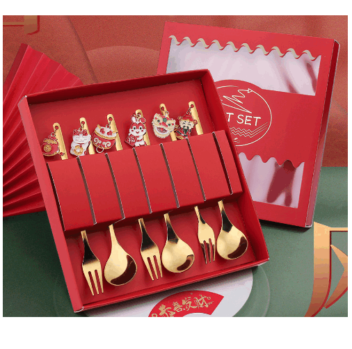 新款新年小禮物叉勺餐具套裝（新年吊墜勺叉六件套-紅盒）
