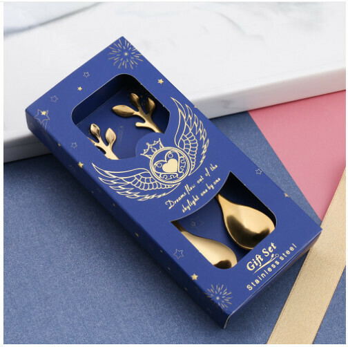 Hotly recommended wedding accompaniment gift box and tableware set (leaf spoon gold two-piece set - navy blue box)