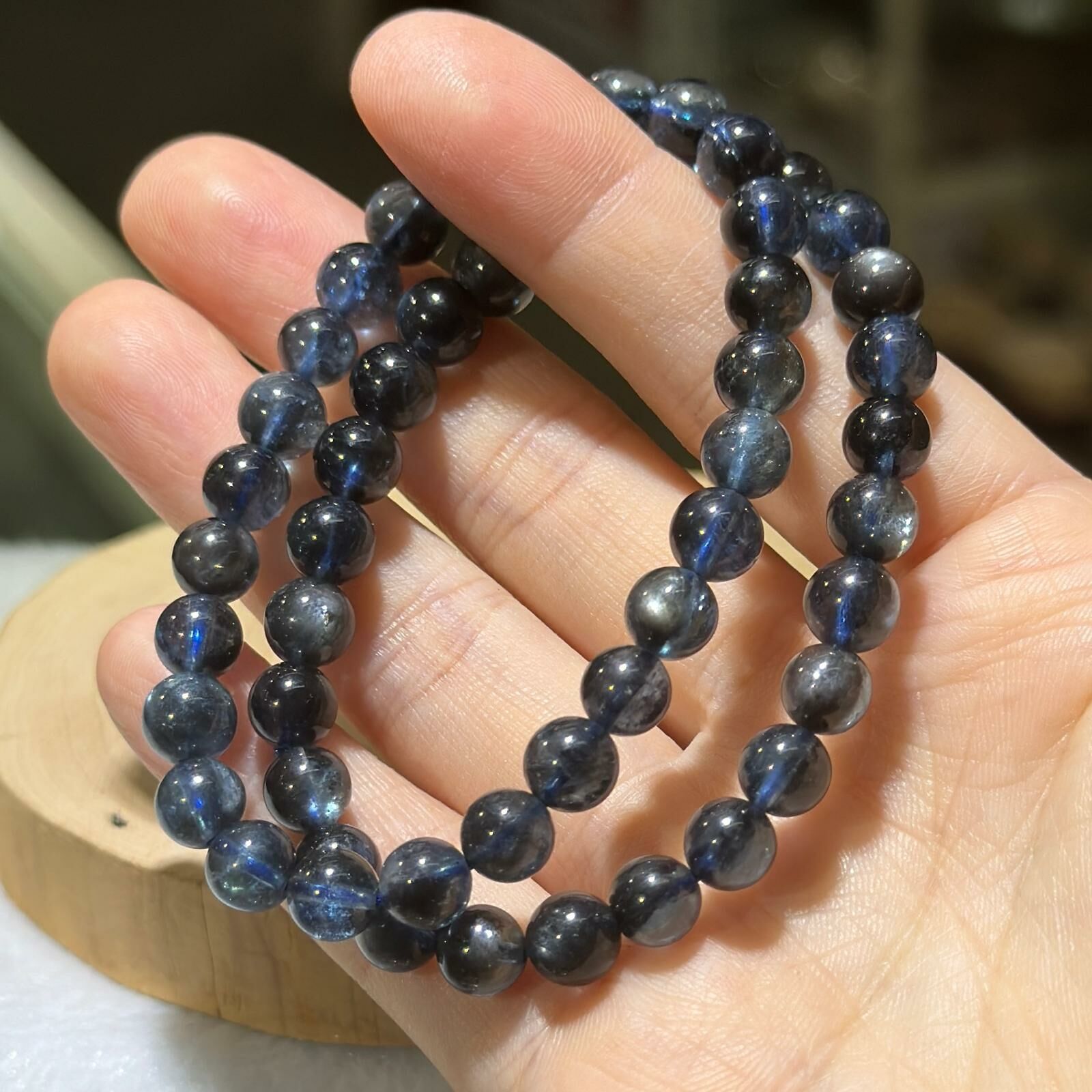 魔鬼海藍寶手串 6.5 mm +/-