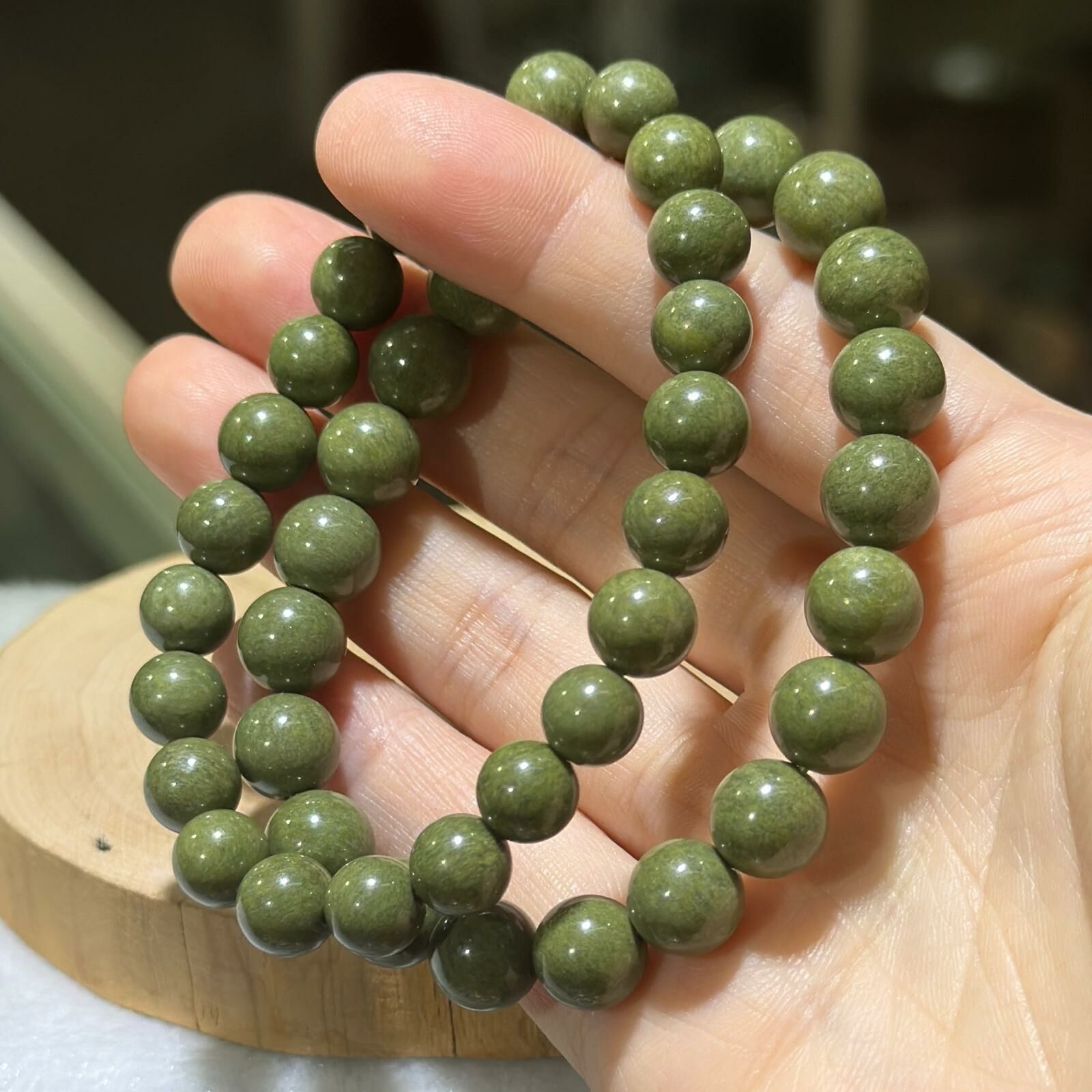 抹茶綠阿拉善手串