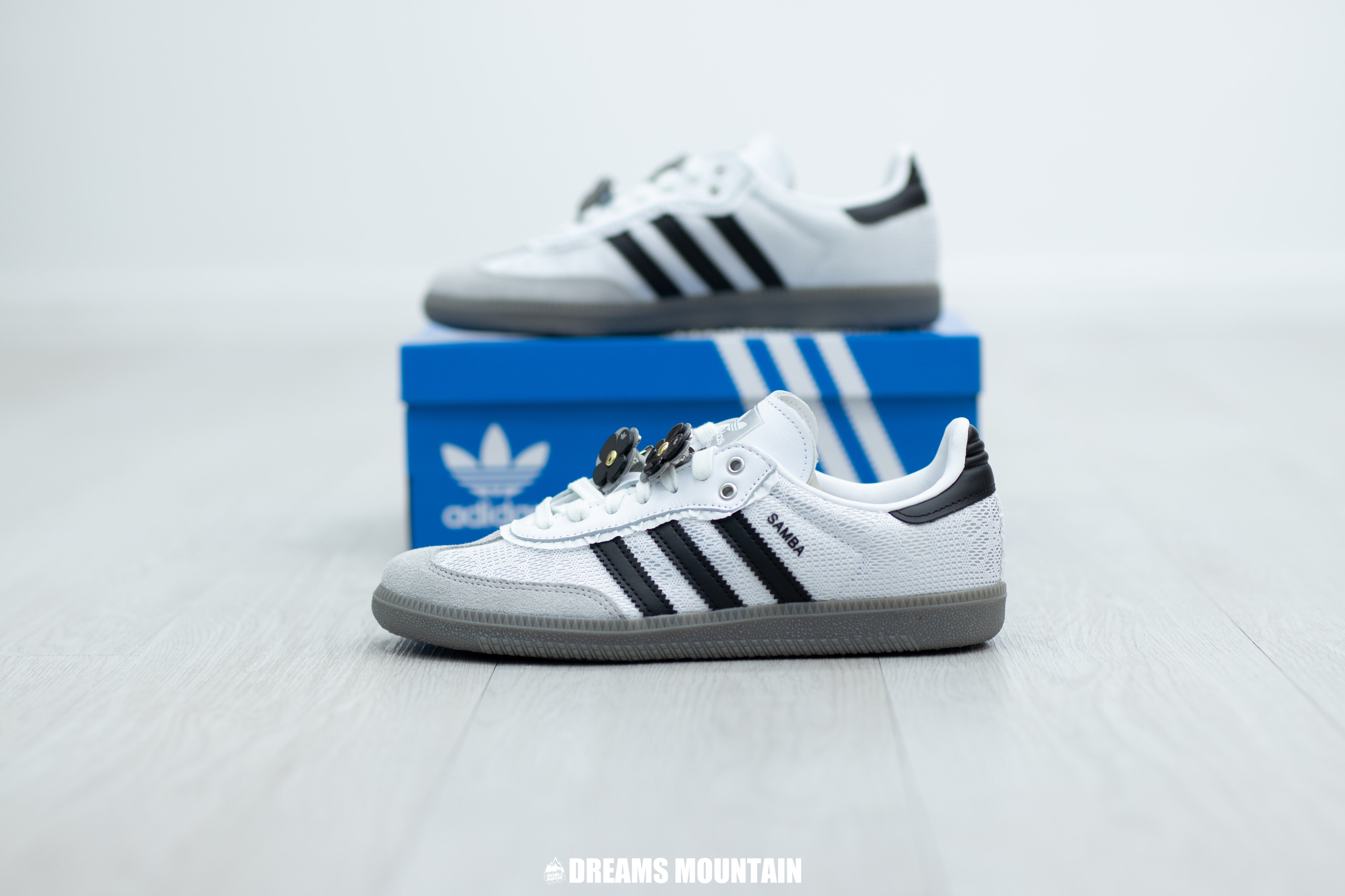 【預訂】 ADIDAS SAMBA OG 白黑LACE 花花焦糖底-WOMEN