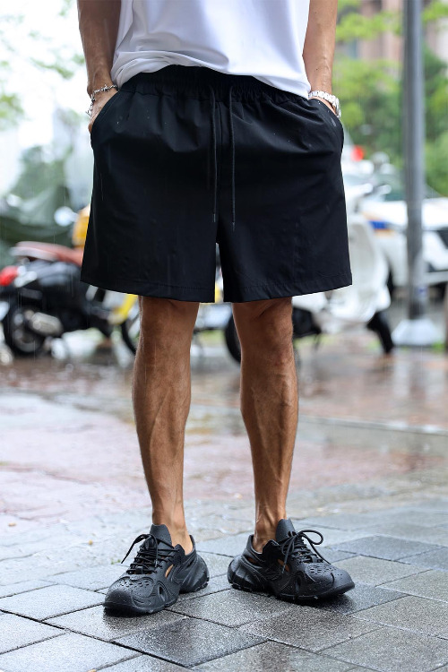 休閒涼爽彈力短褲