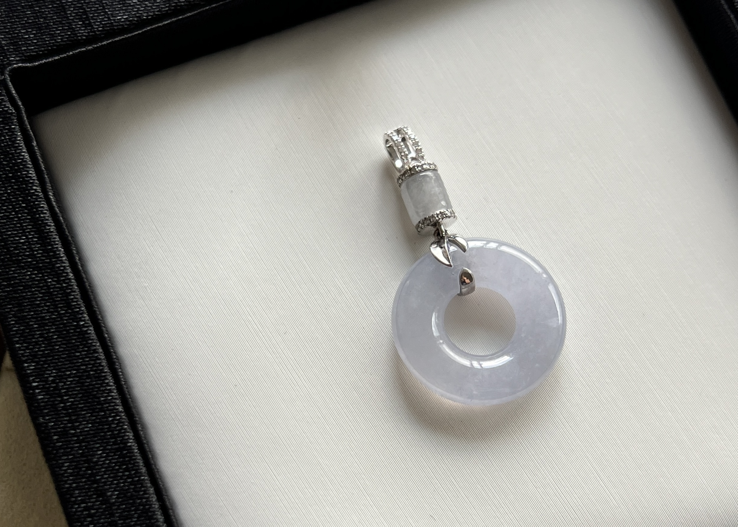 珍藏級正玻璃種甜甜圈18K