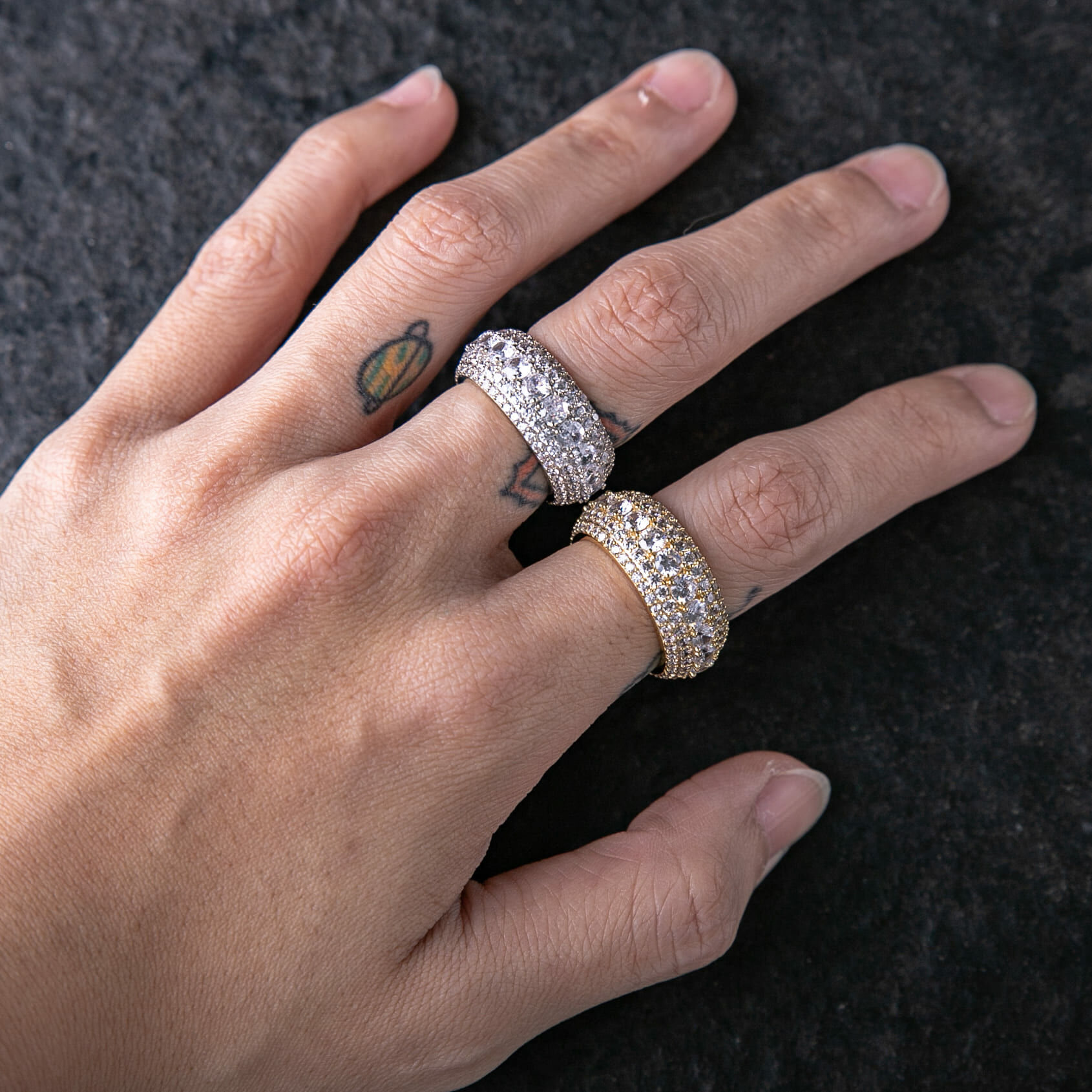 925純銀莫桑石經典五排滿鑽戒指