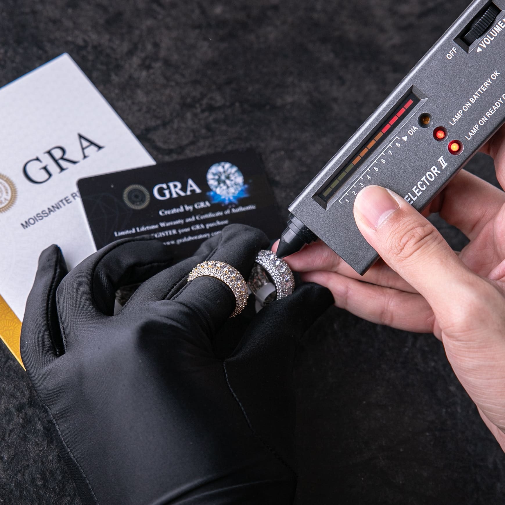 925純銀莫桑石經典五排滿鑽戒指