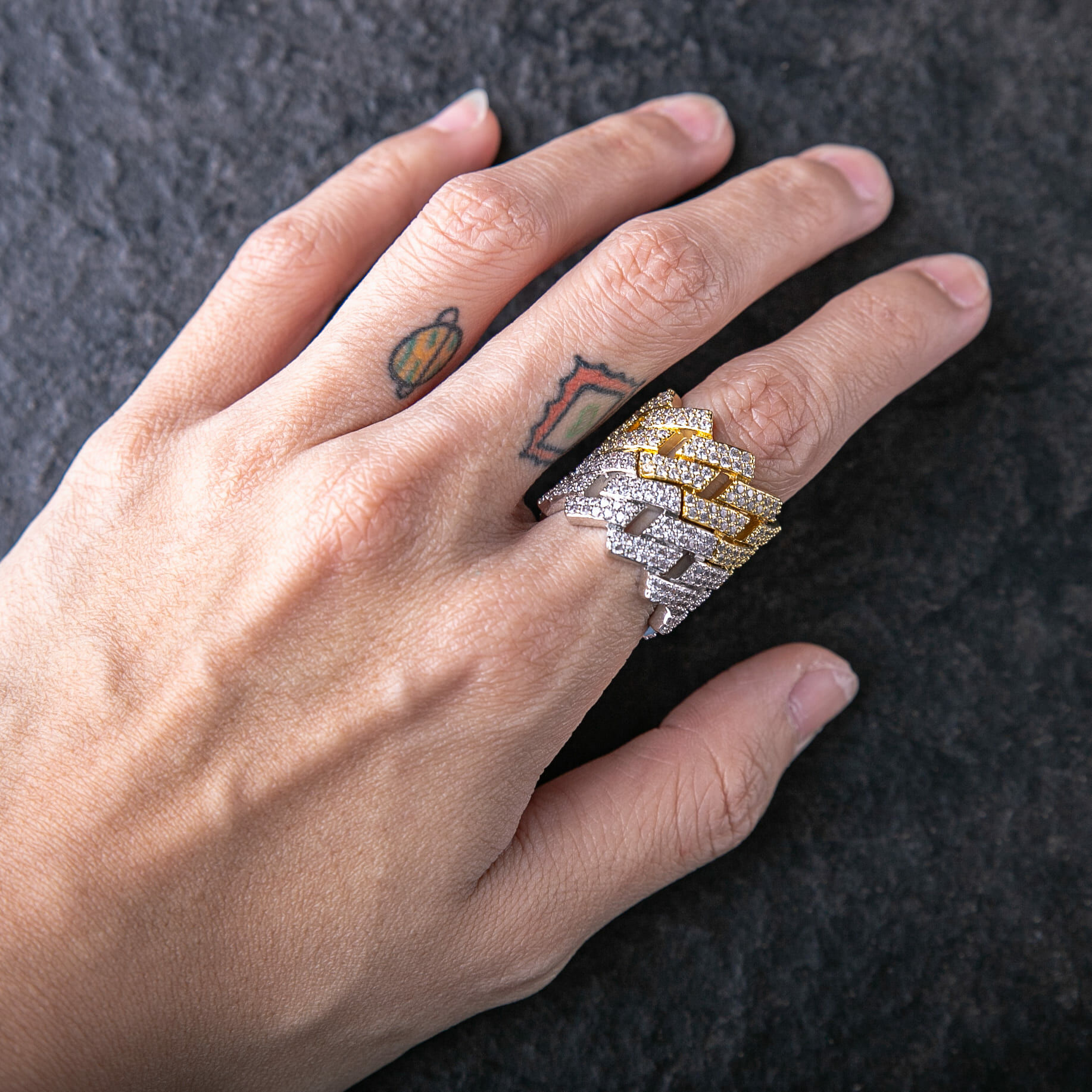 925純銀莫桑石14mm滿鑲方形古巴戒指