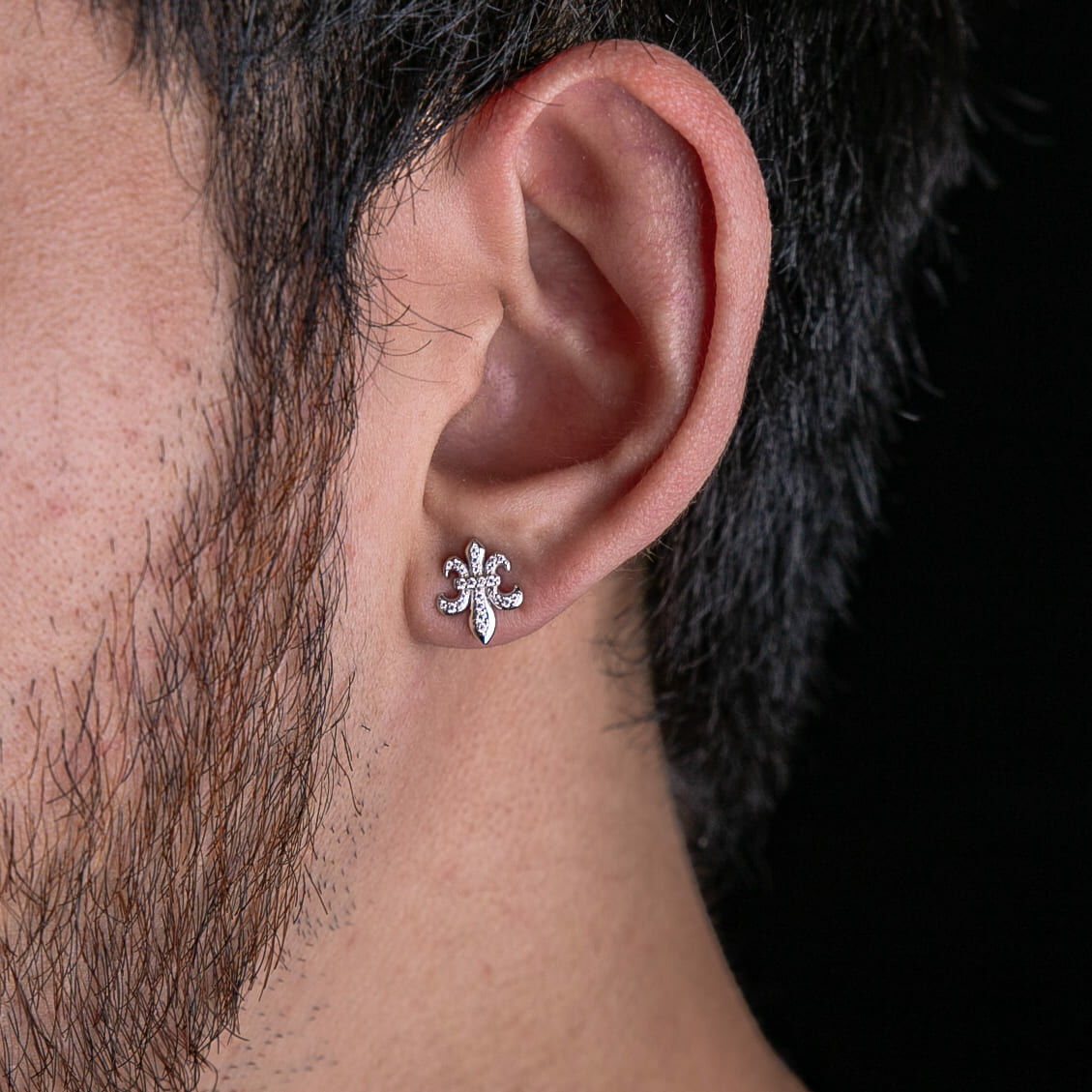 925純銀莫桑石滿鑲鳶尾花耳釘