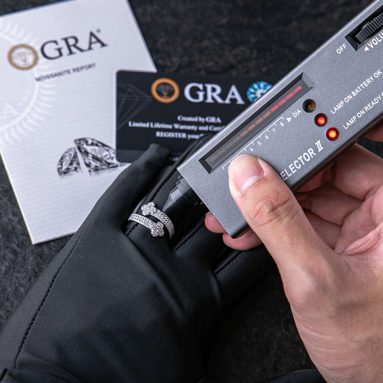 925純銀莫桑石交疊幸運草戒指