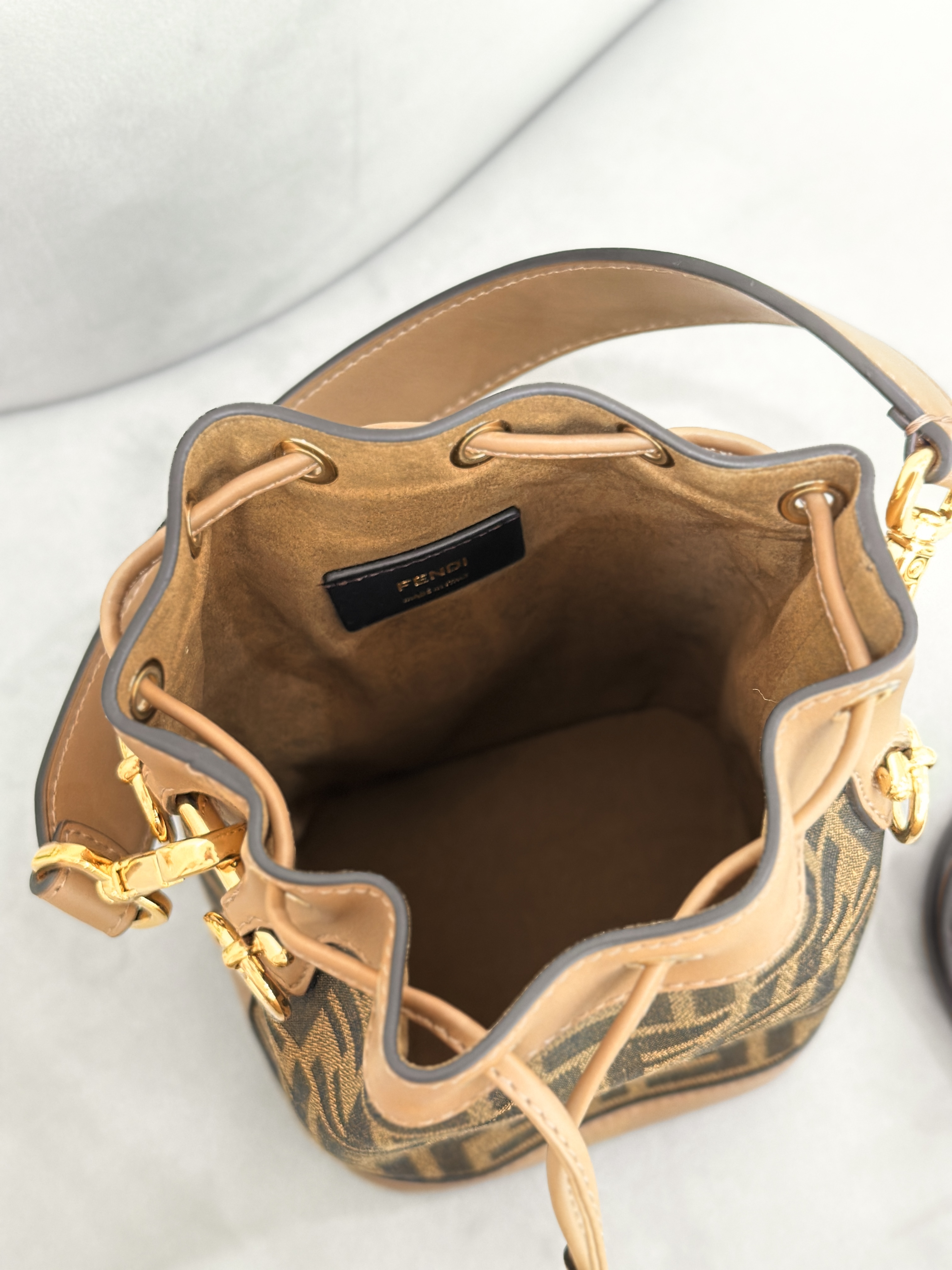 FENDI Mon Tresor Mini Bucket