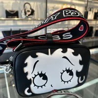 [S] MARC JACOBS 4P4HCR014H01-001 GORGEOUS VINTAGE BETTY CAMERA BAG,BLACK, 196611140126 (SMJ357)