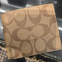 [S] COACH 66551 ID BILL FOLD SIGNATURE PVC,TAN, 192643658660 (SCO864)