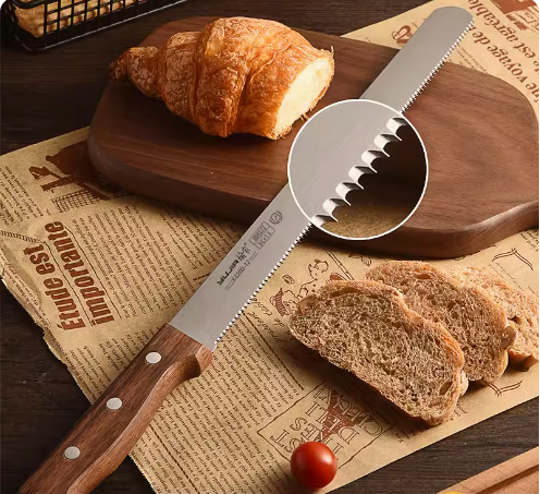 Hot push stainless steel bread knife (medium tooth 43CM) (specification: 43*30CM)