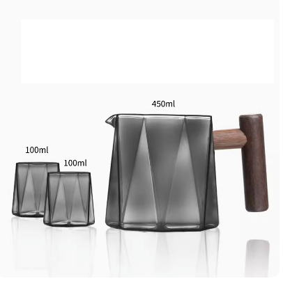 Hot-selling coffee sharing pot (Yaohei Star Anise Sharing Pot 450ml (walnut handle) + two Yaohei Star Anise Tasting Cups)