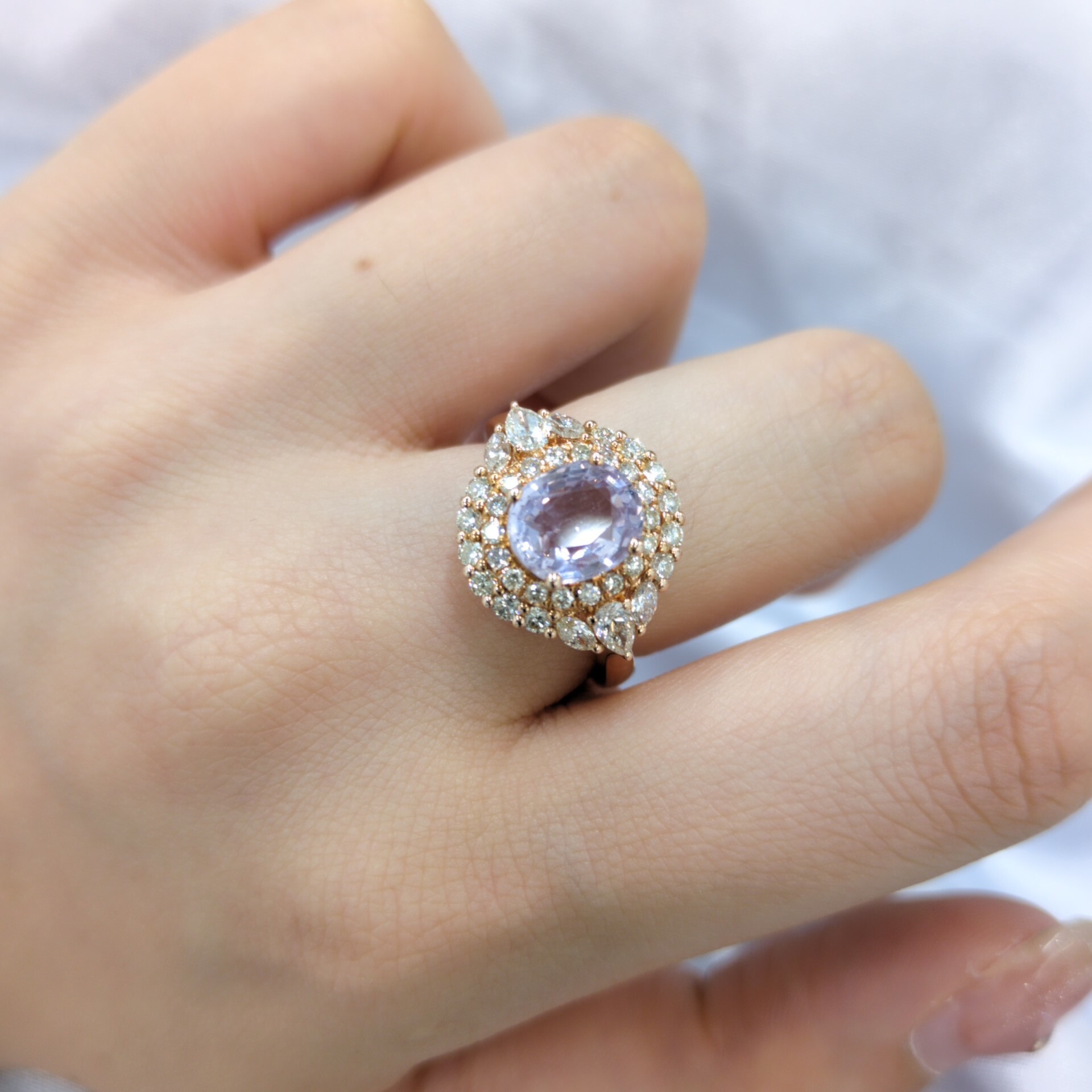 18K Rose Gold 2.12ct Sapphire and Diamond Ring