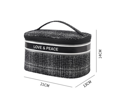 New toiletry bag (black)