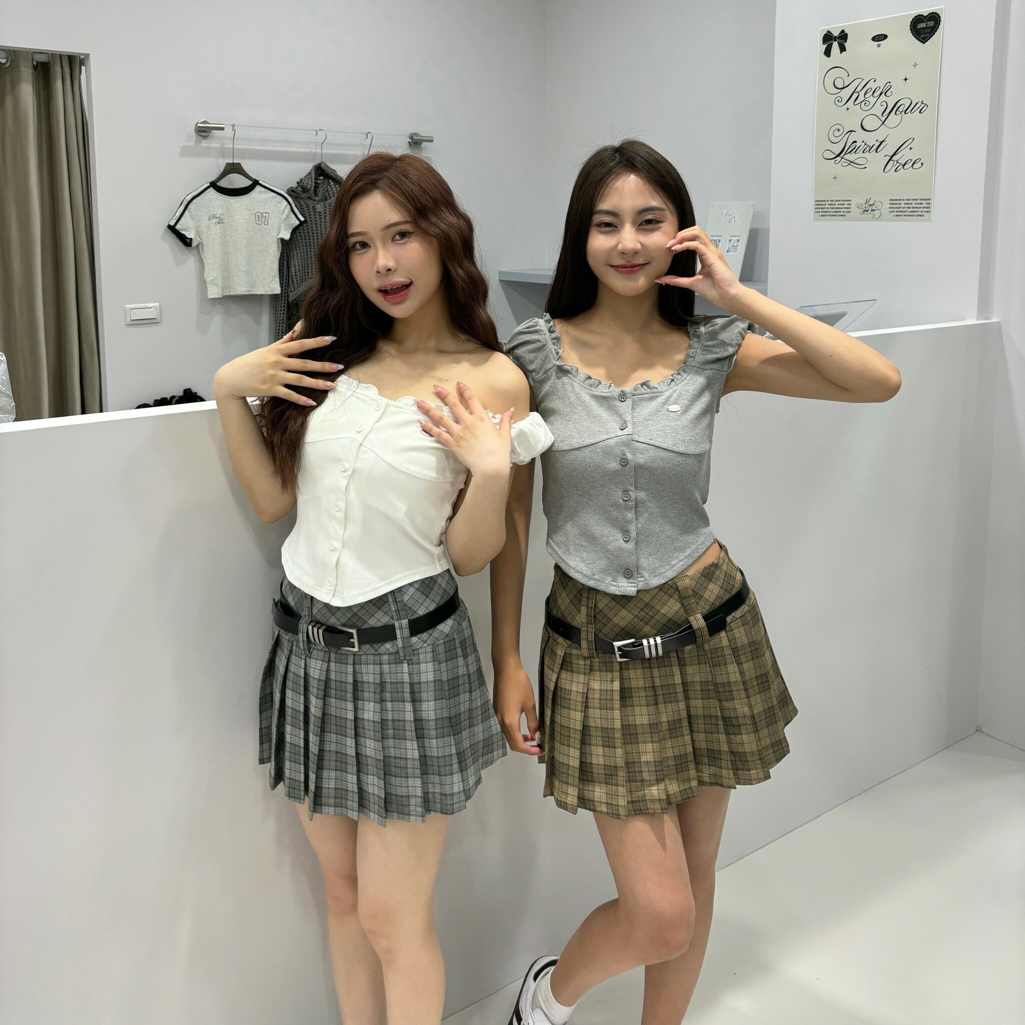 復古格紋皮帶百褶裙