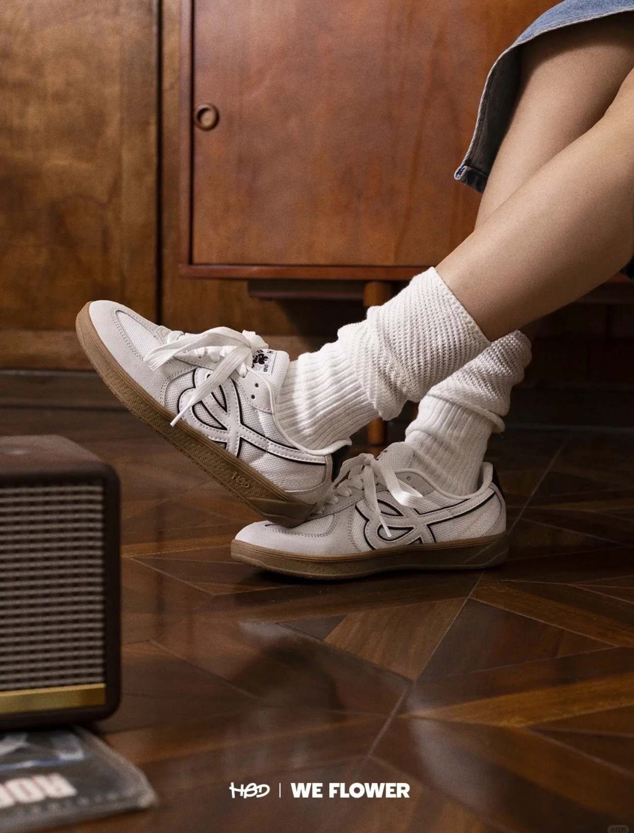 HBD X WE FLOWER Germany Army Trainer (白)