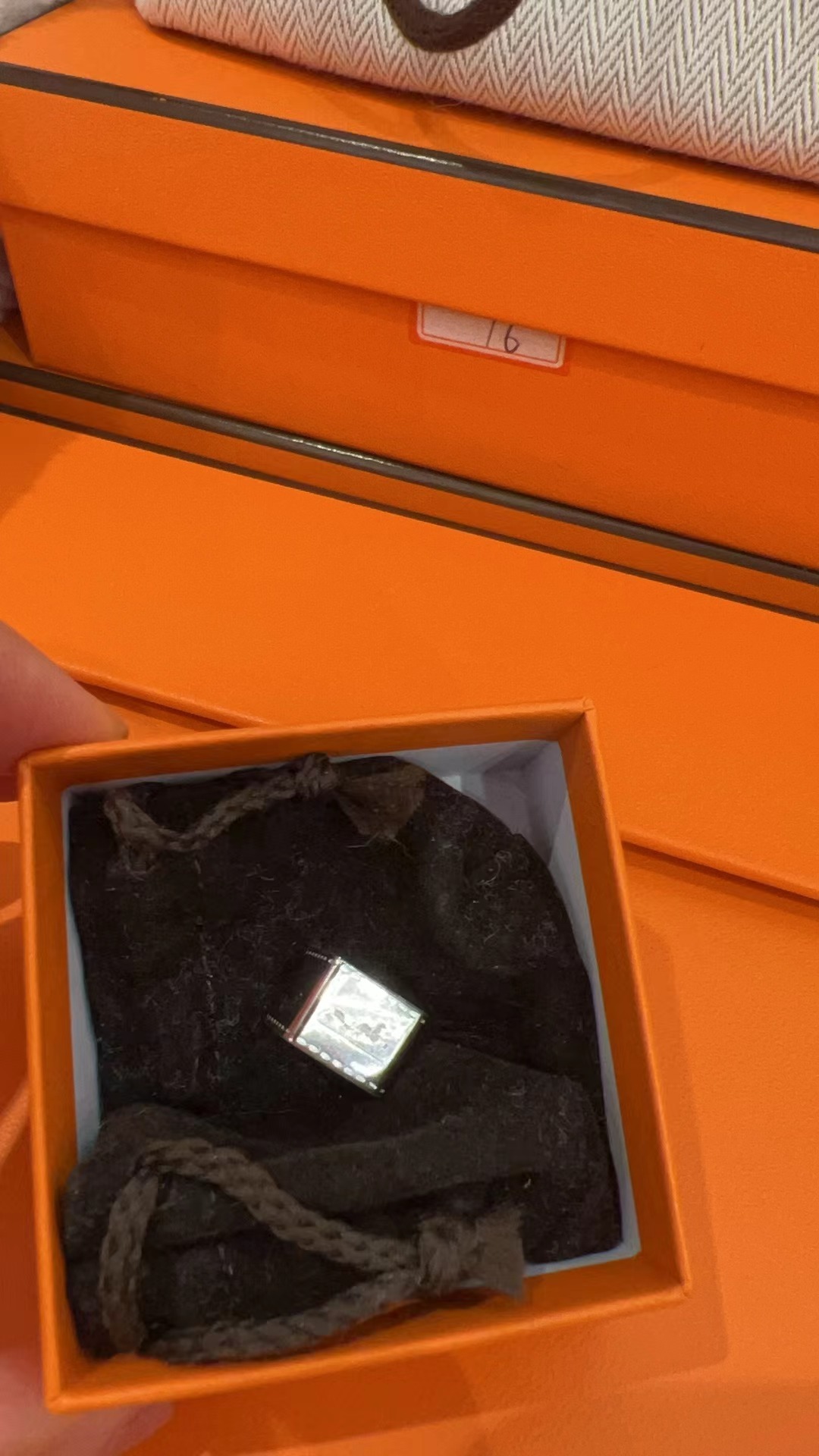 Hermes馬絲巾扣 -M