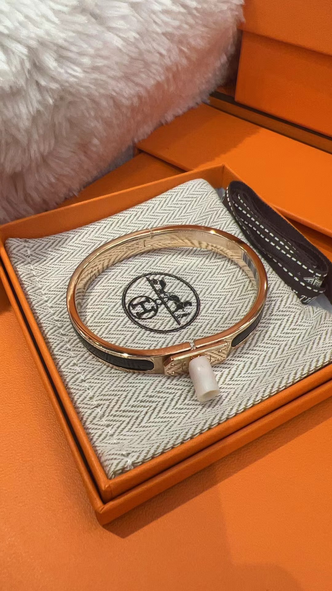 Kelly 手鐲黑玫瑰金色Pm size  -M