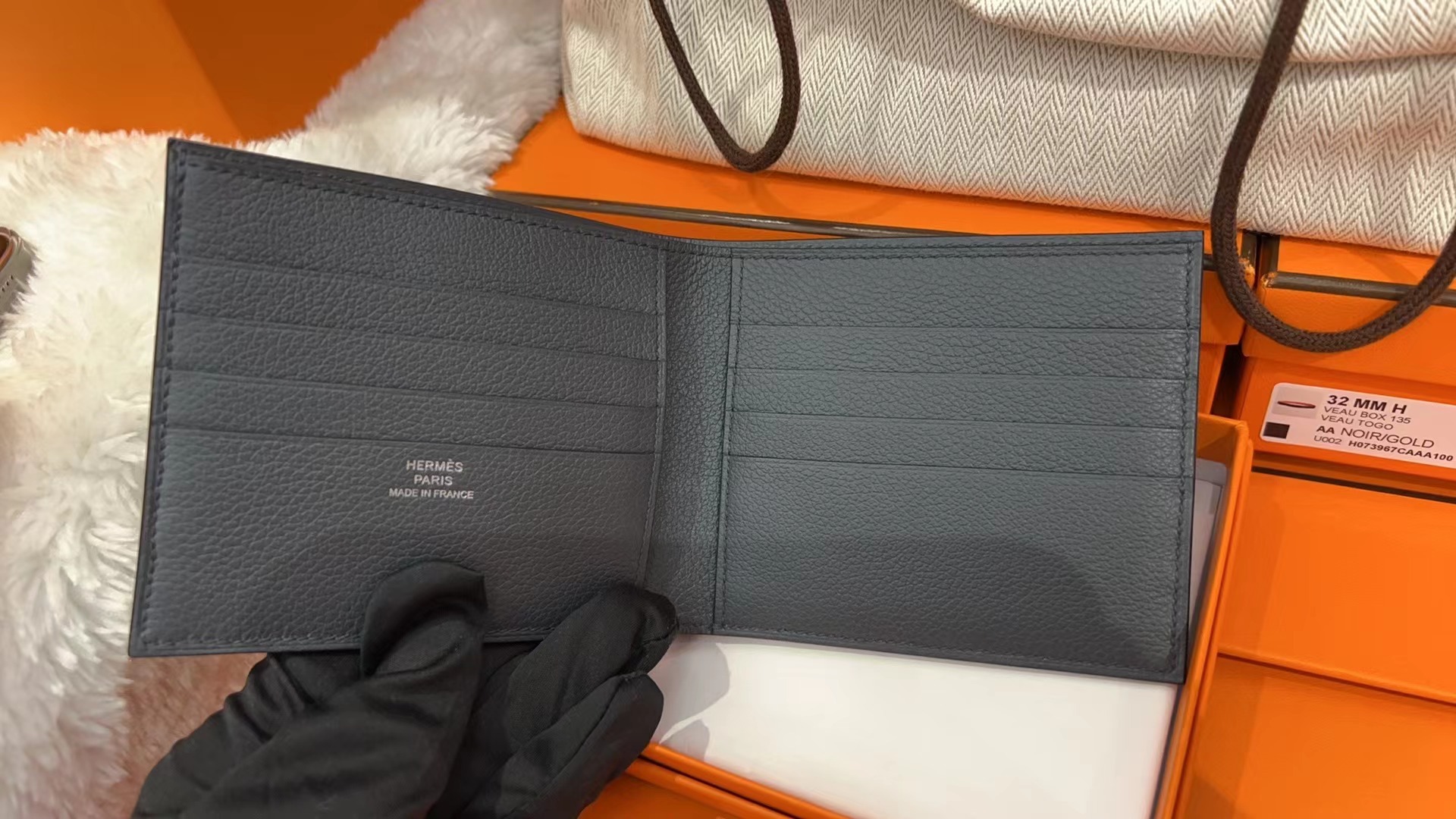 Hermes 朦朧灰短銀包 -M