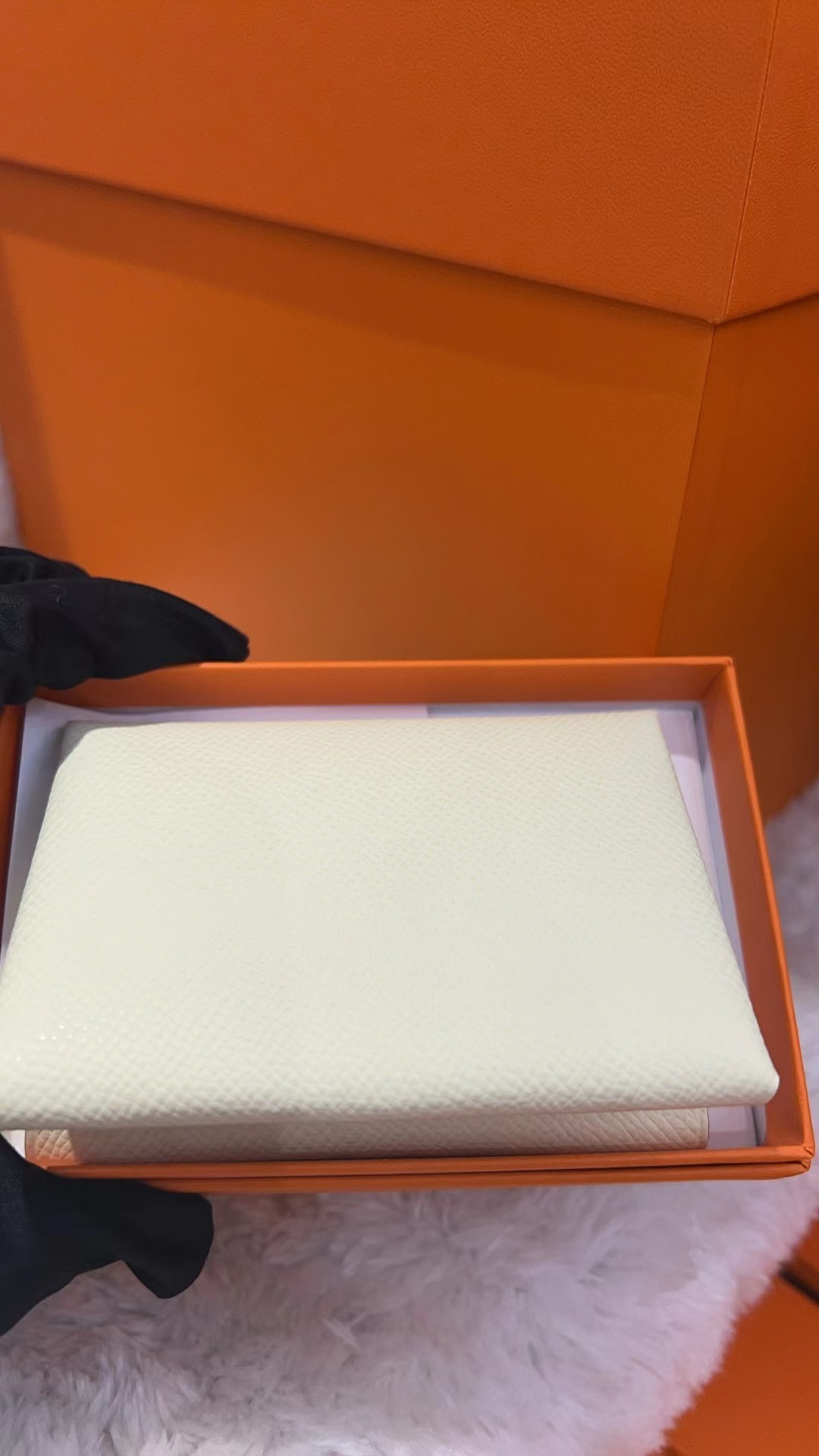 Hermes 淡黃色Bastia -M