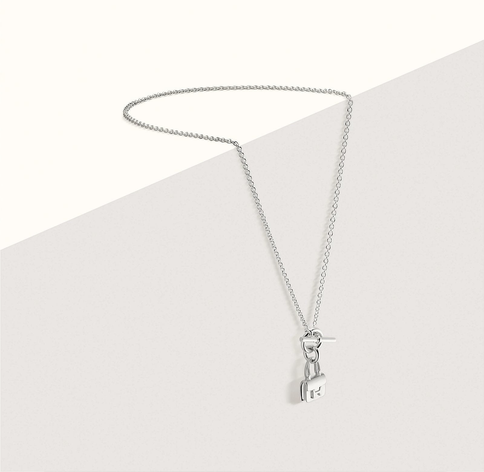 Hermes Amulettes Constance pendant