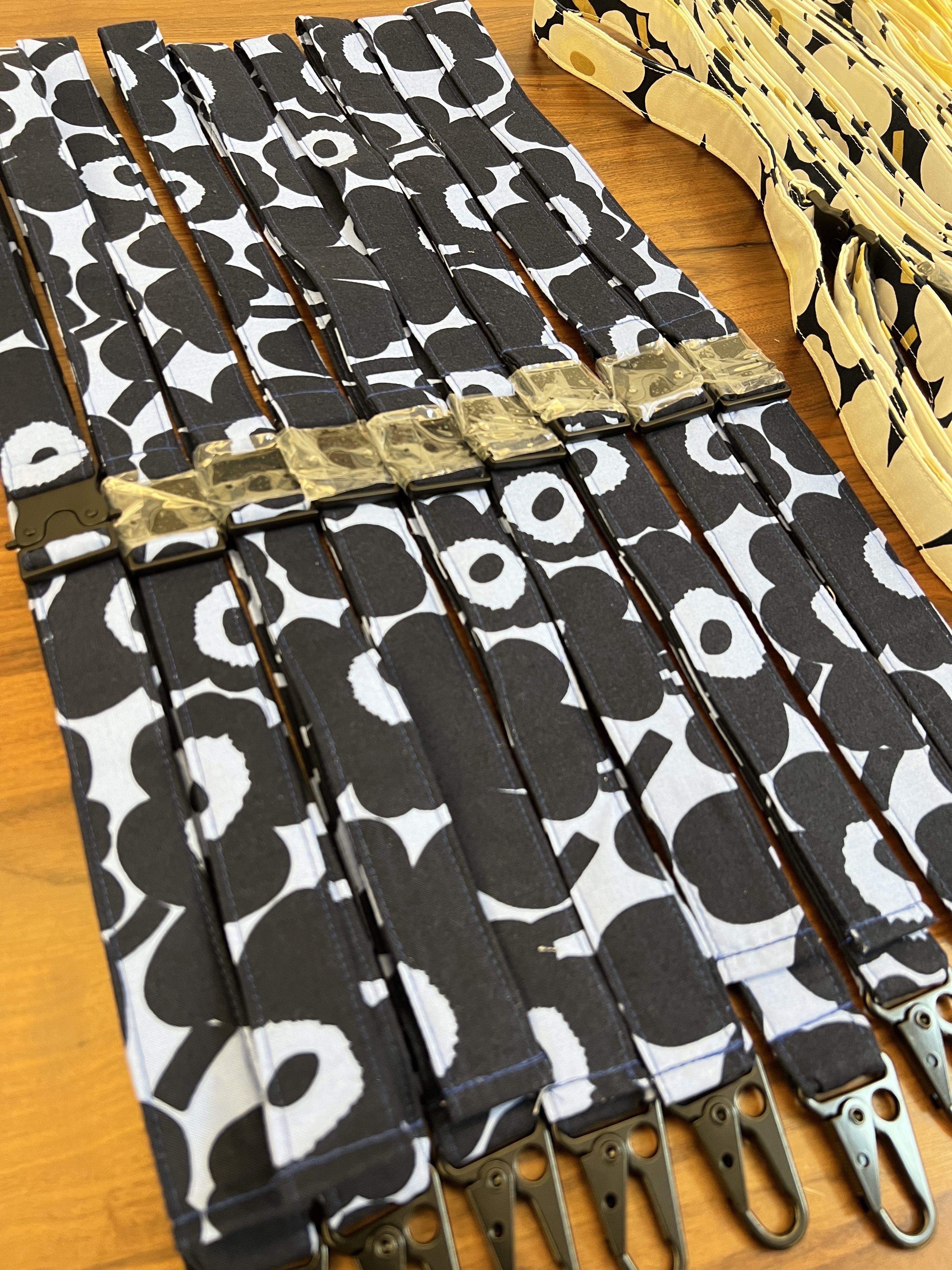 Cross Body Phone Charm 手機揹帶 | Marimekko cotton fabric | navy x blue