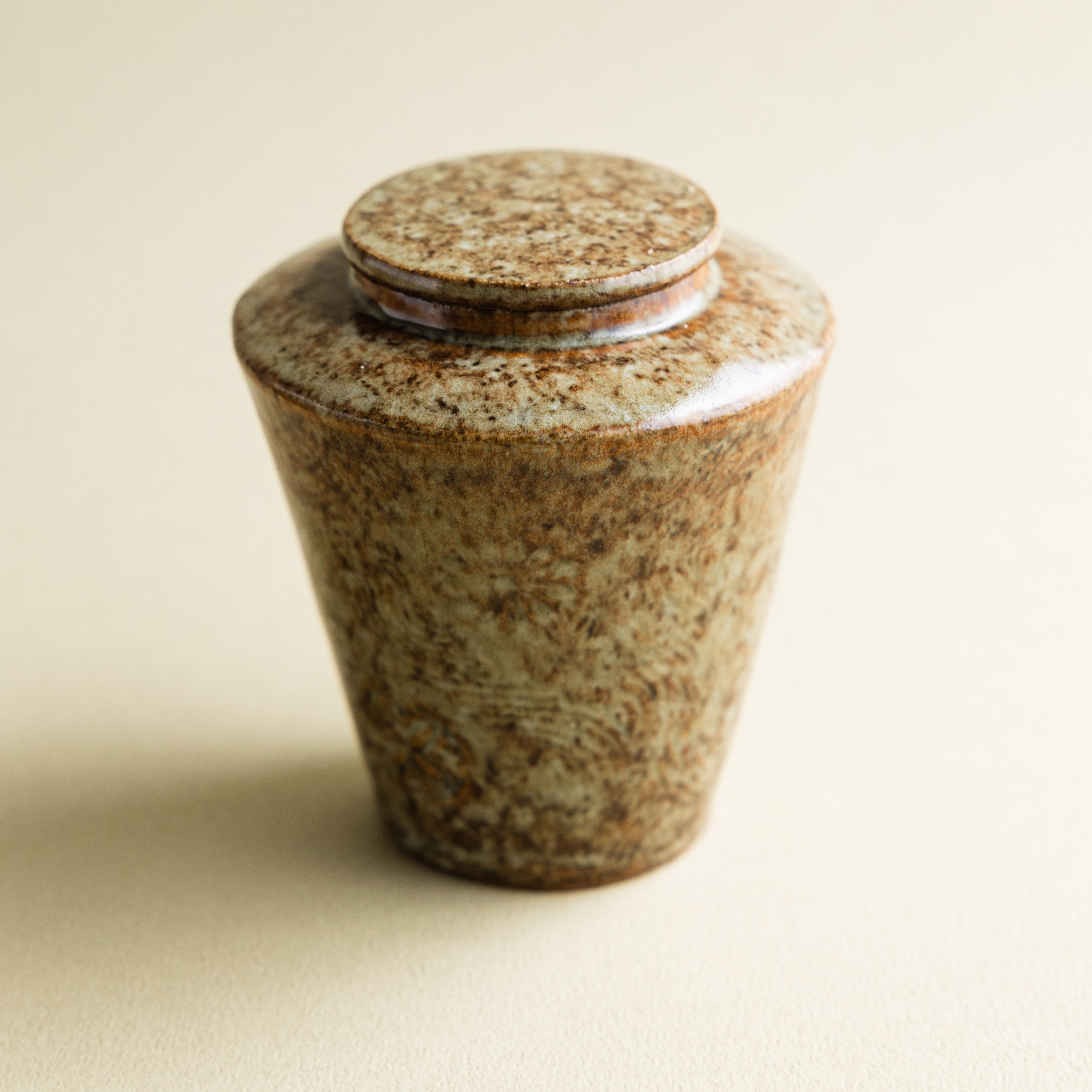【寶來陶】梳印紋茶倉